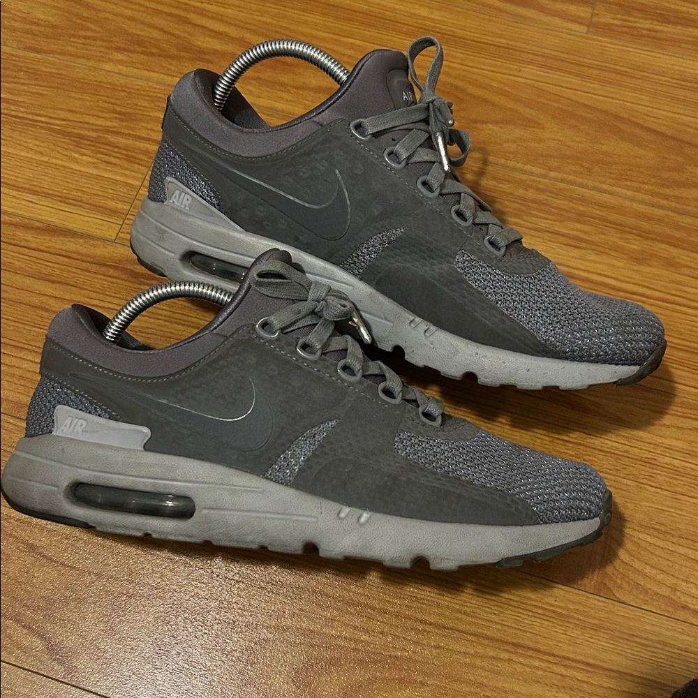 Nike Air Max Dark Gray Sneakers
